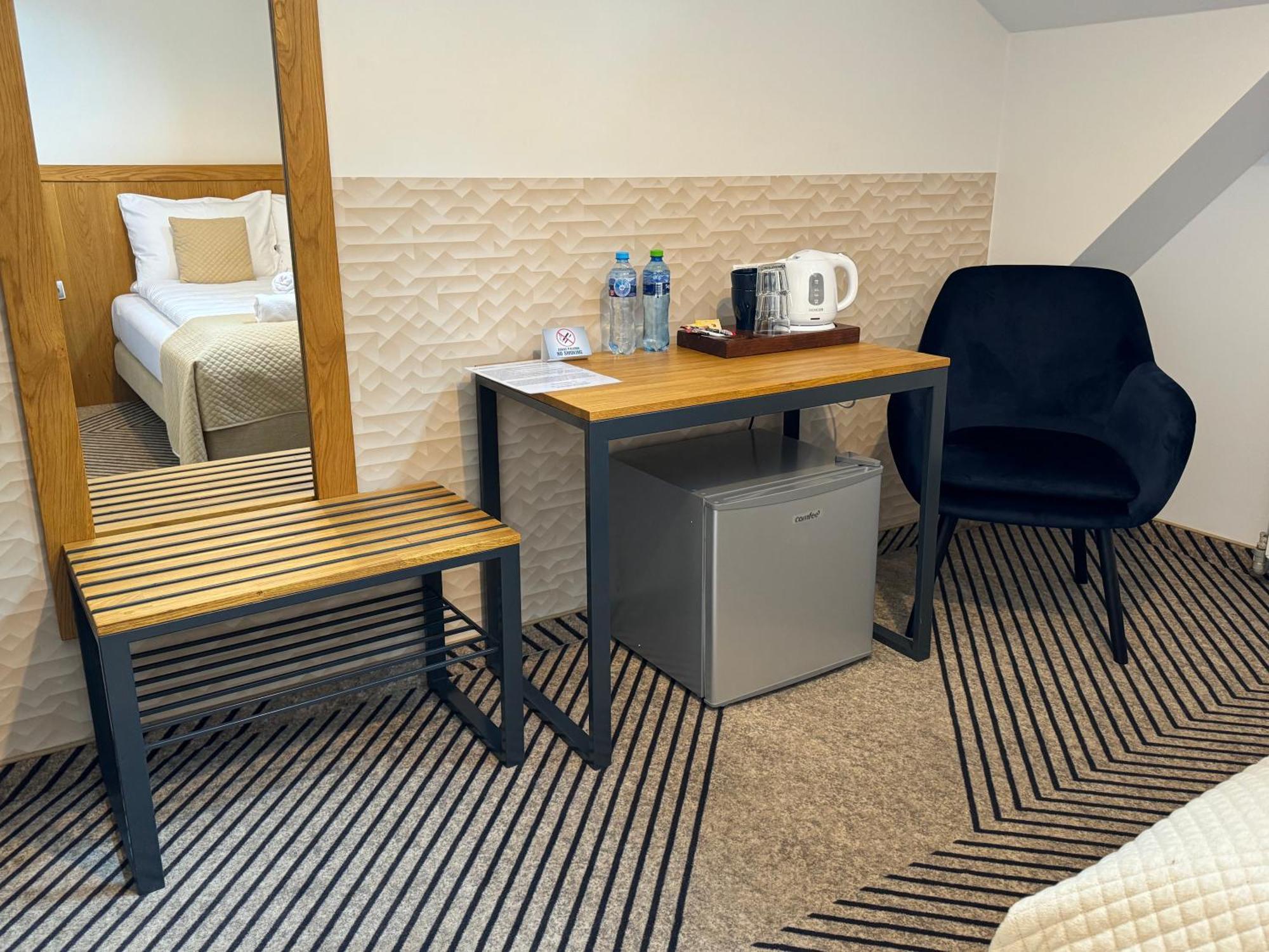 Iris Aparthotel Cracóvia Exterior foto