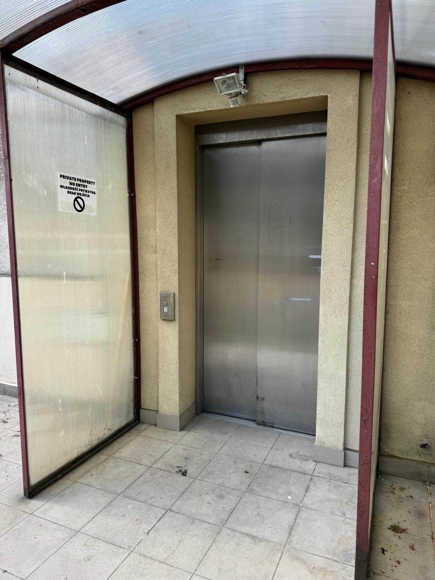 Iris Aparthotel Cracóvia Exterior foto