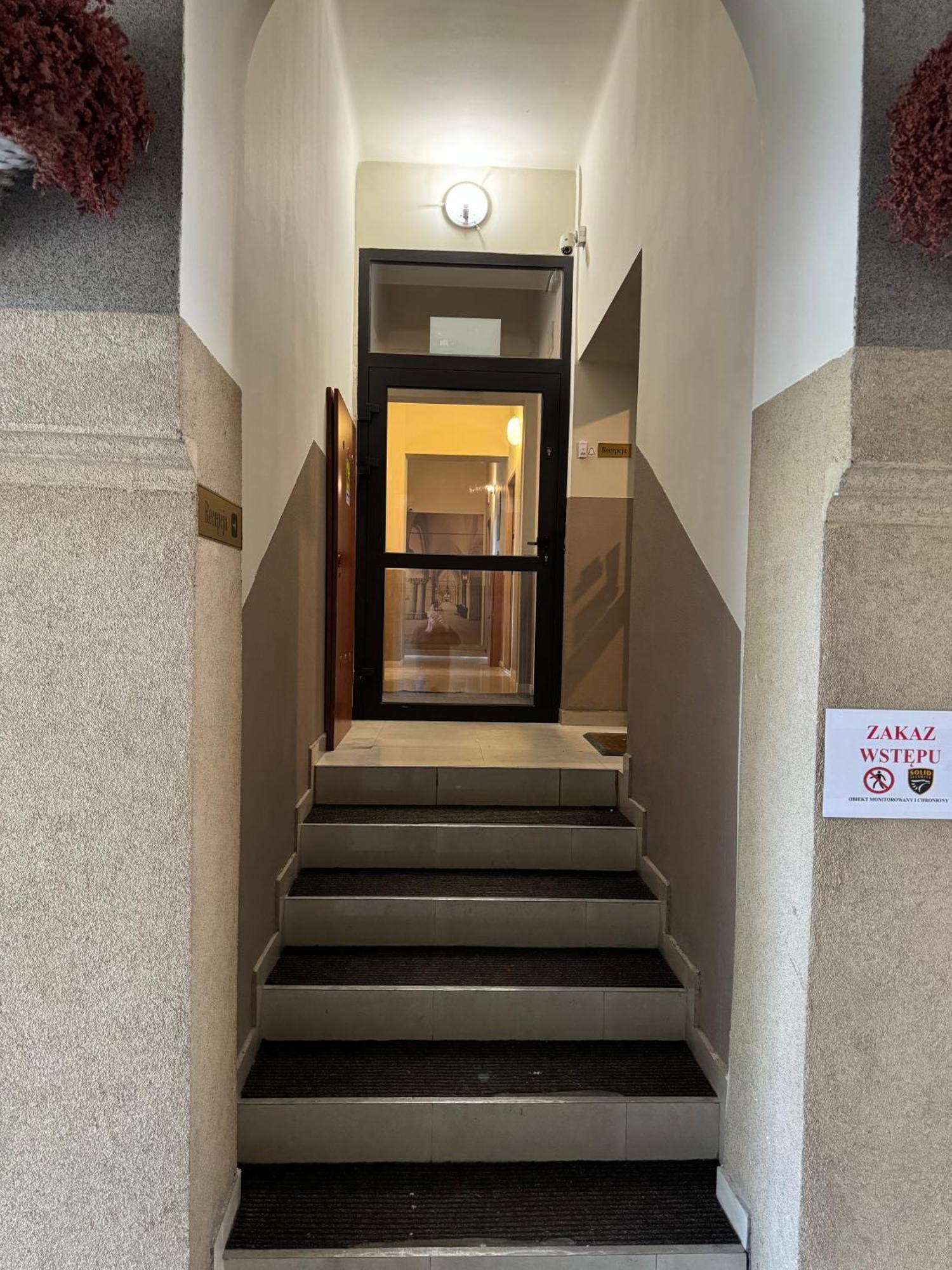 Iris Aparthotel Cracóvia Exterior foto